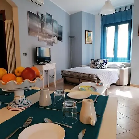 Casa Il Faro 陶尔米纳